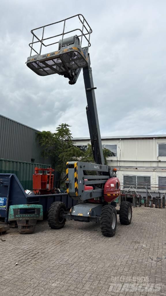 Manitou 180 ATJ Ανυψωτήρες με αρθρωτό βραχίονα