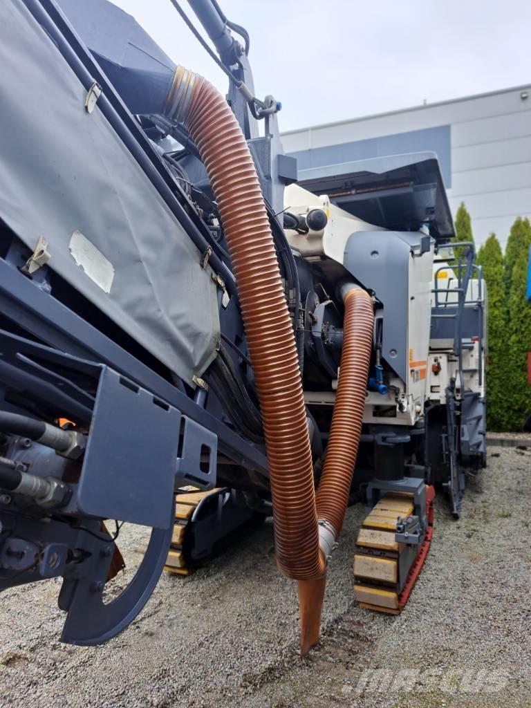 Wirtgen W 200 i Επεξεργασίας επίστρωσης ασφάλτου