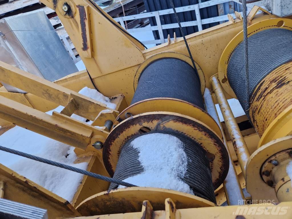 Potain 386B Αυτοεγειρόμενοι γερανοί