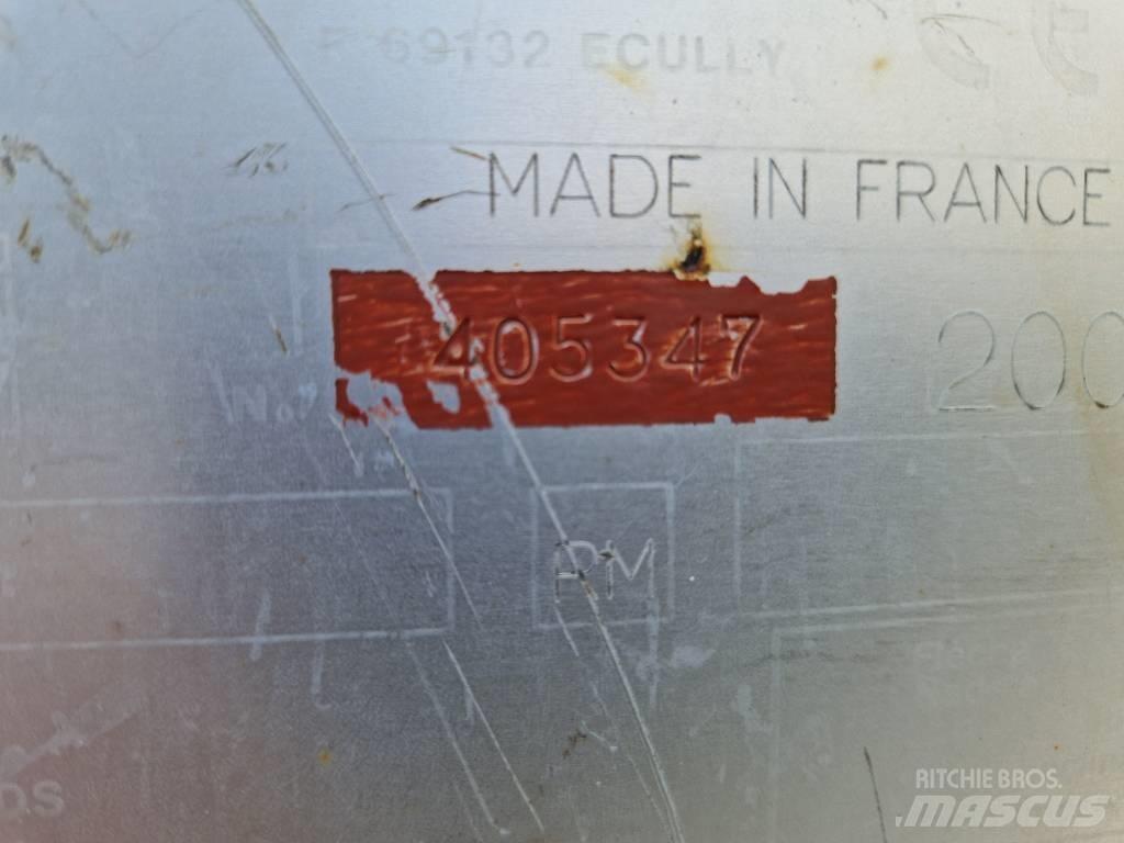 Potain 386B Αυτοεγειρόμενοι γερανοί