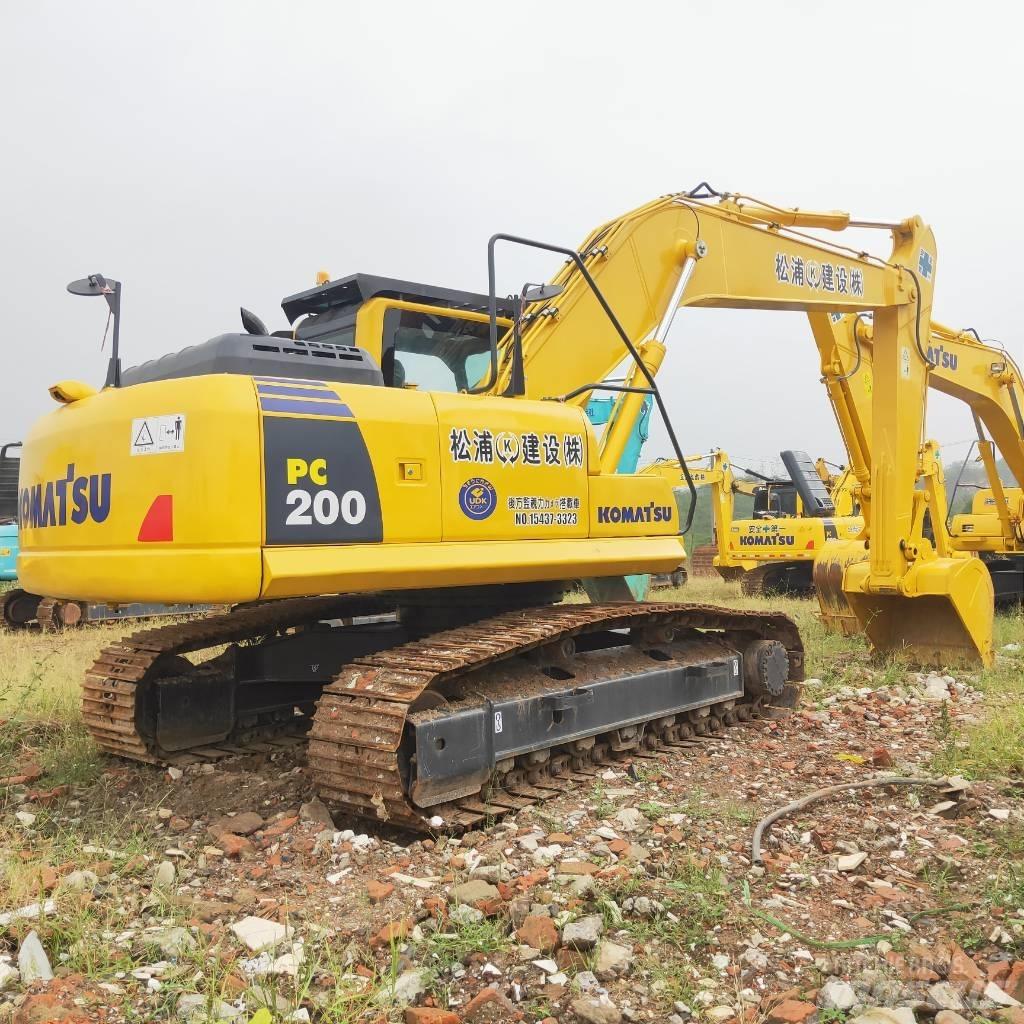 Komatsu PC200-8 Εκσκαφείς με ερπύστριες