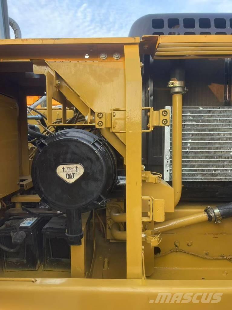 CAT 320 B Εκσκαφείς με ερπύστριες