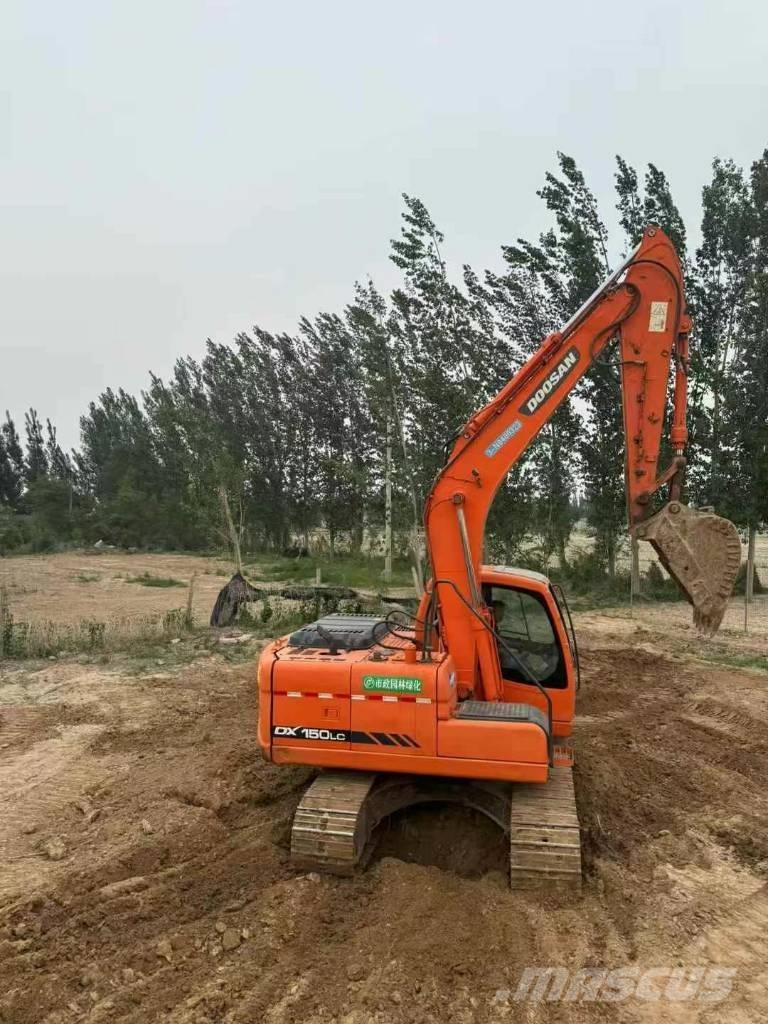 Doosan dx150 Εκσκαφείς με ερπύστριες