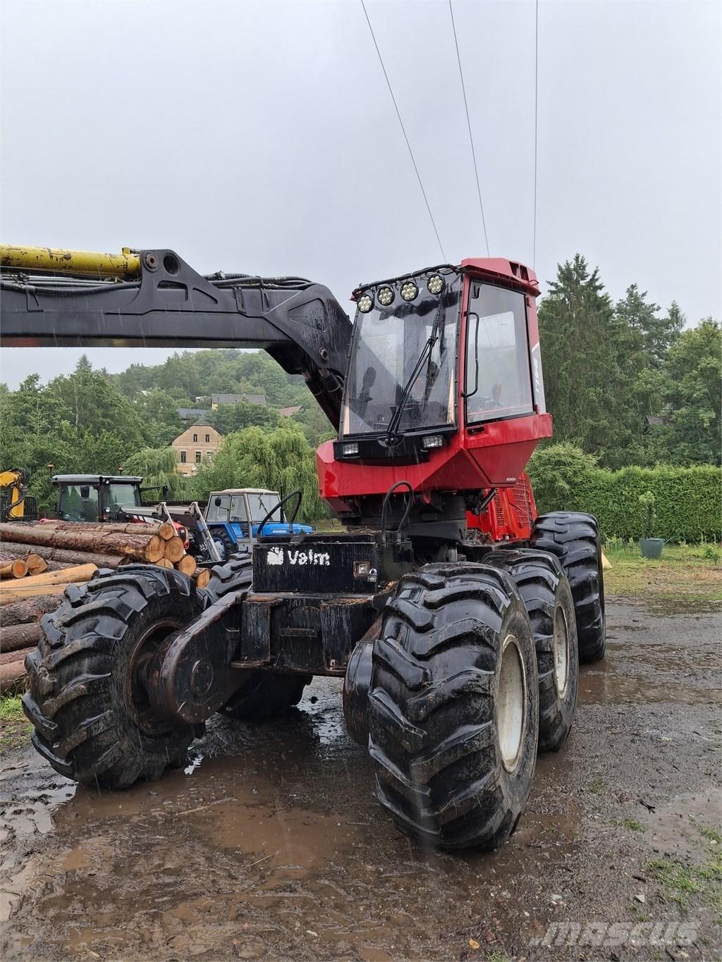 Komatsu 941.1 Θεριζοαλωνιστικές μηχανές