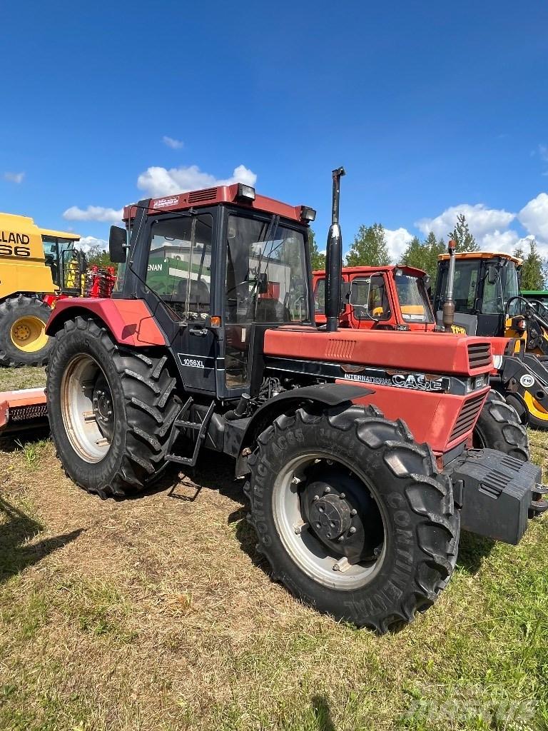 Case IH 1056 XL A Τρακτέρ