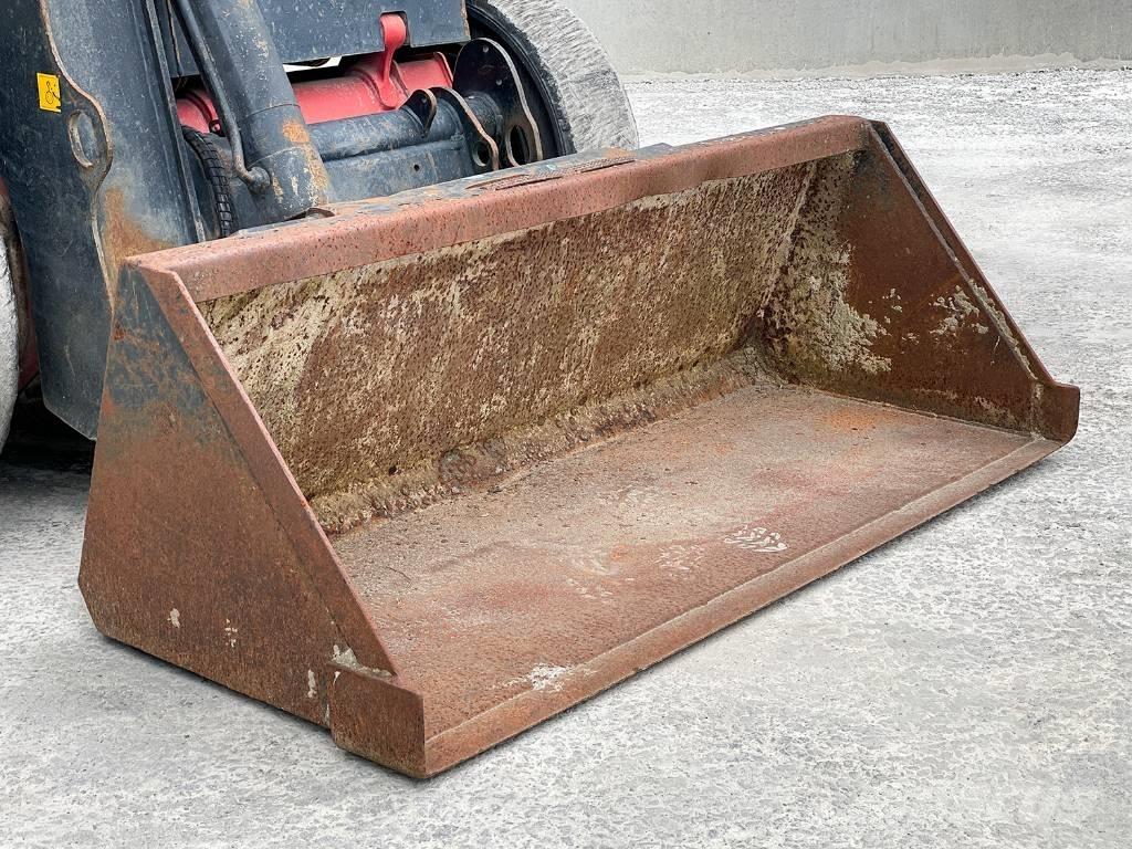 JCB R260 Φορτωτάκια