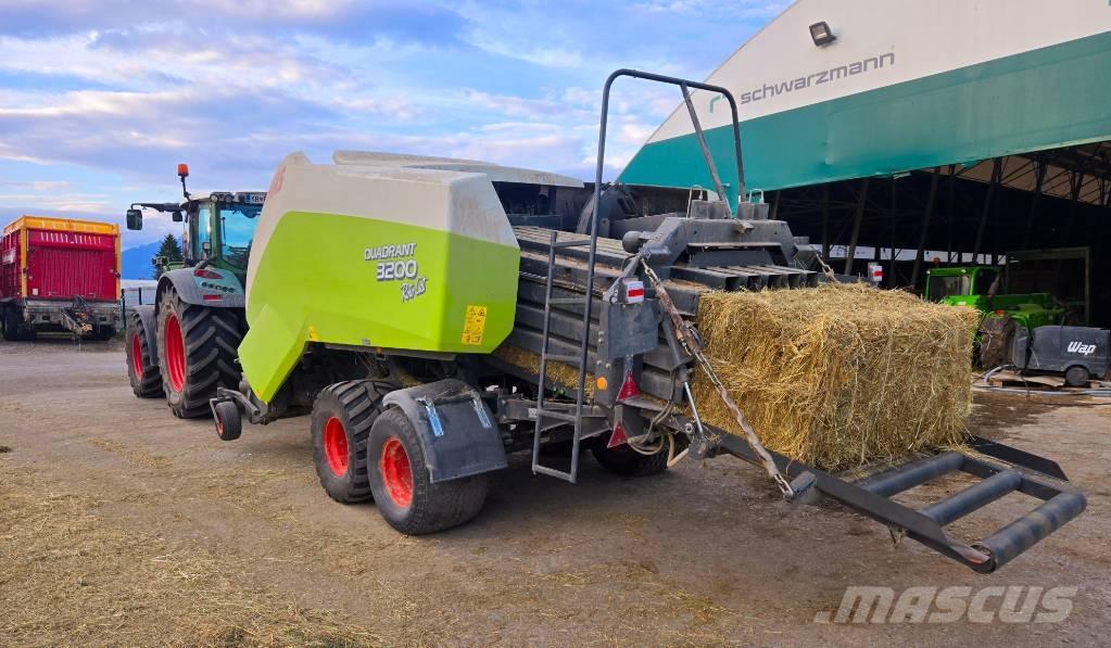 CLAAS RC3200 Πρέσες τετράγωνων δεμάτων