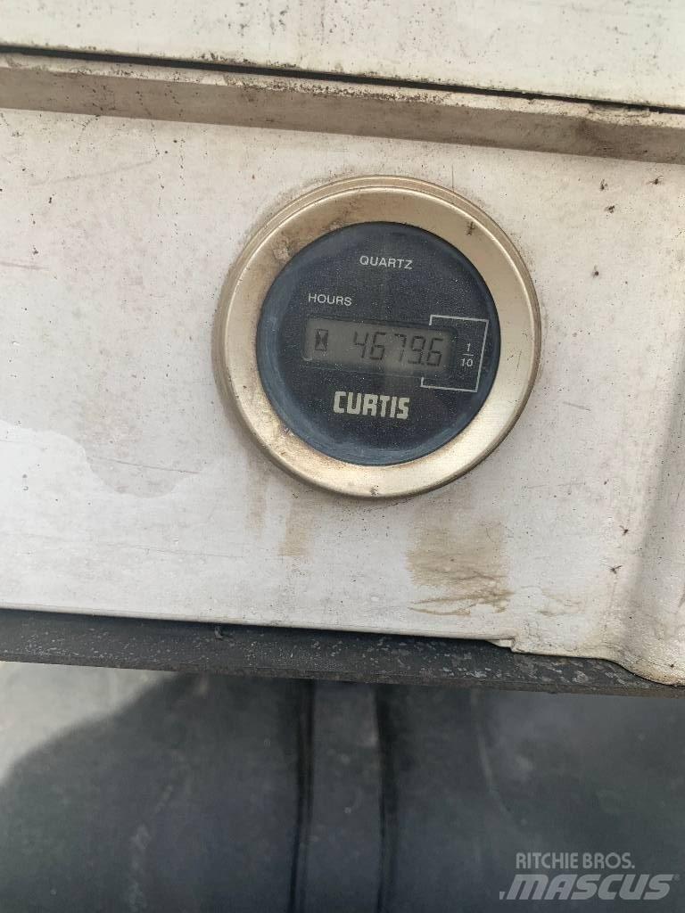 Nissan Cabstar Εναέριες πλατφόρμες τοποθετημένες σε φορτηγό