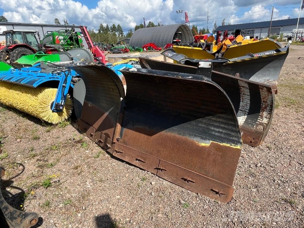 VM 280 NA Εκχιονιστήρες και χιονοδιώχτες