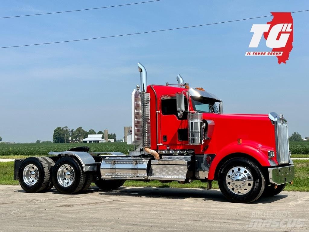 Kenworth W900 Τράκτορες