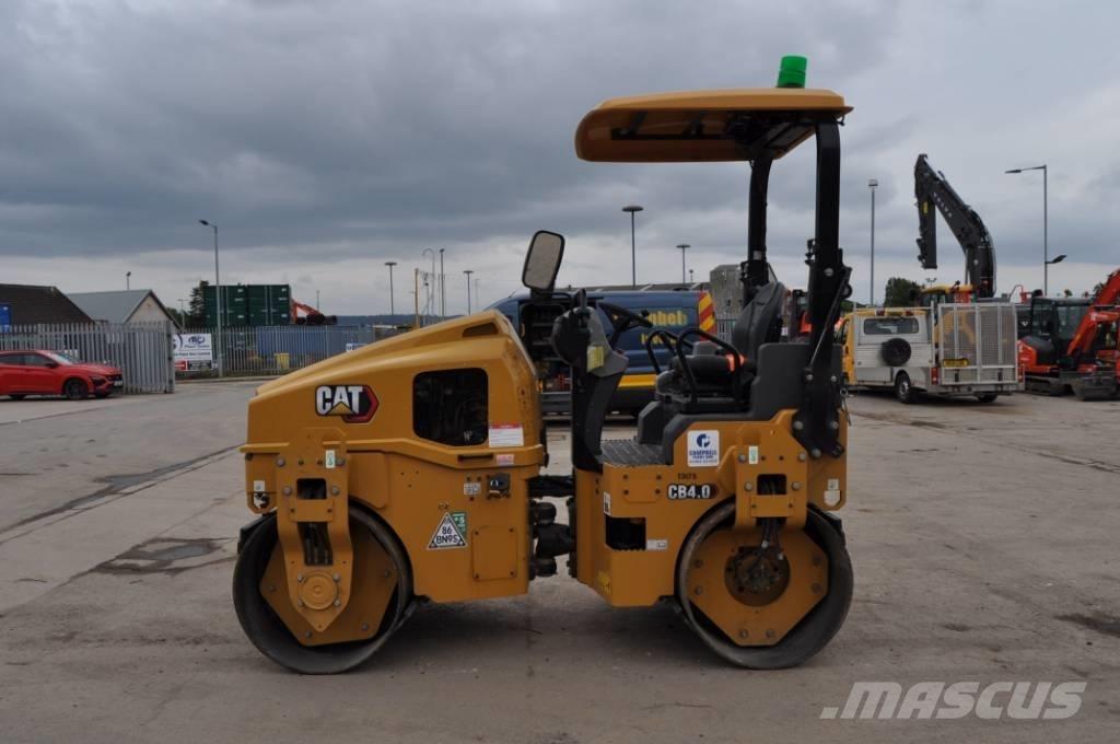 CAT CB 4.0 Οδοστρωτήρες διπλού κυλίνδρου