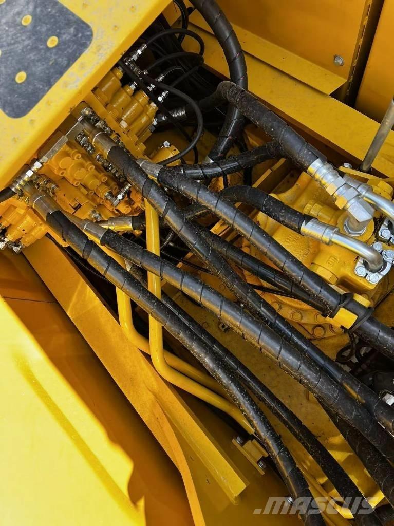 Komatsu PC 200-8N1 Εκσκαφείς με ερπύστριες