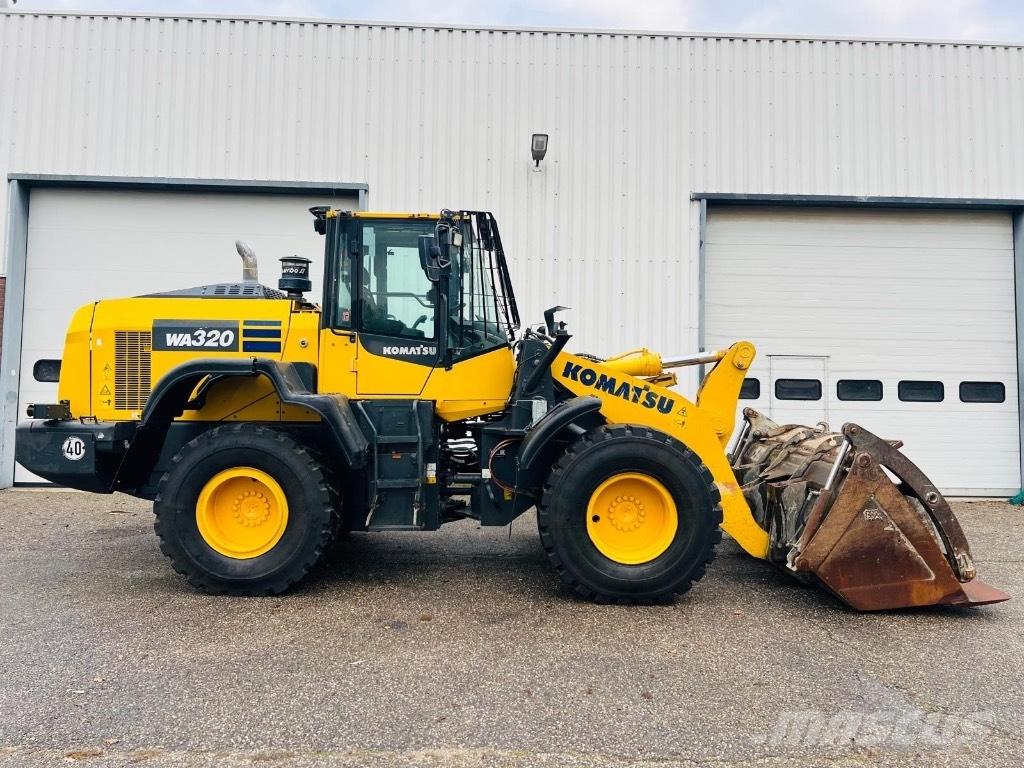 Komatsu WA 320-8 Φορτωτές με λάστιχα (Τροχοφόροι)