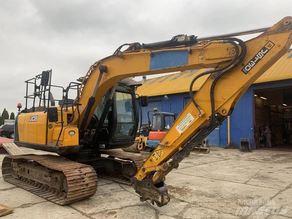 JCB JS130 Εκσκαφείς με ερπύστριες