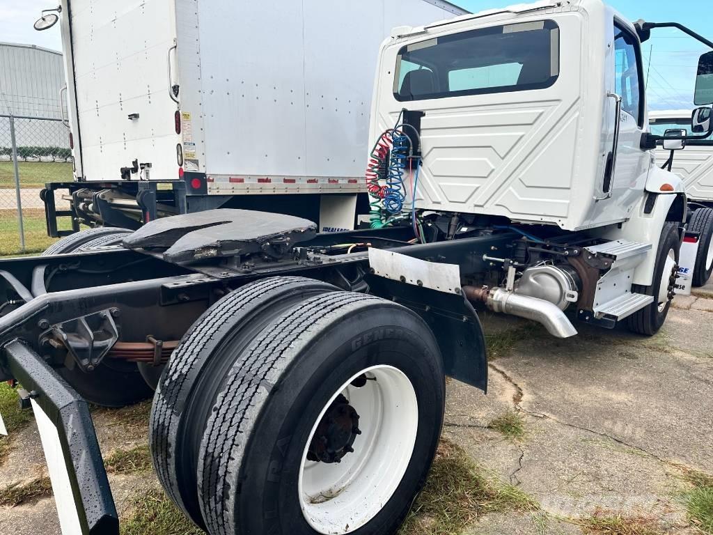 International MV607 Τράκτορες