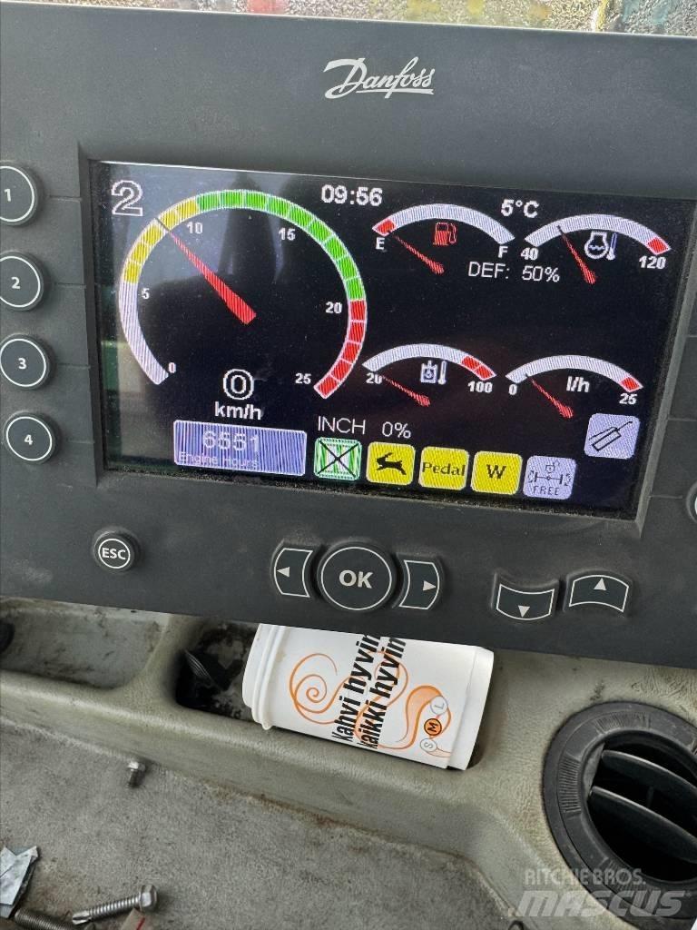 Lännen 8600I Εκσκαφείς Φορτωτές τύπου JCB