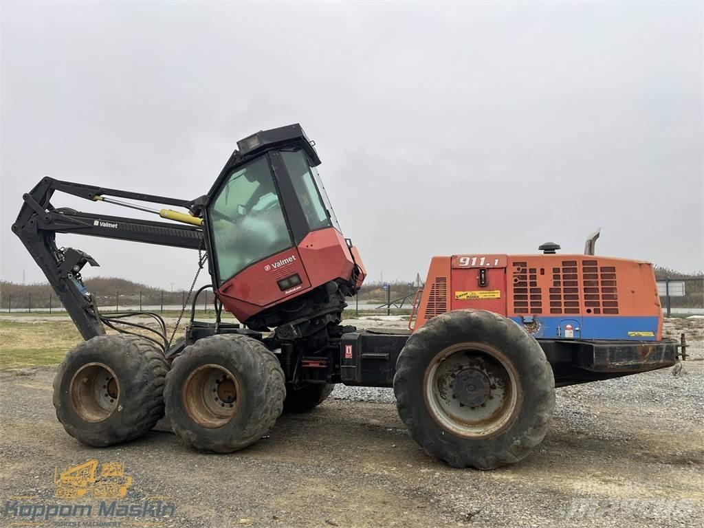 Valmet 911.1 Θεριζοαλωνιστικές μηχανές