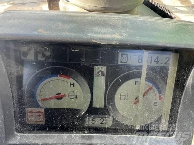 Hitachi ZX 135 Εκσκαφείς με ερπύστριες