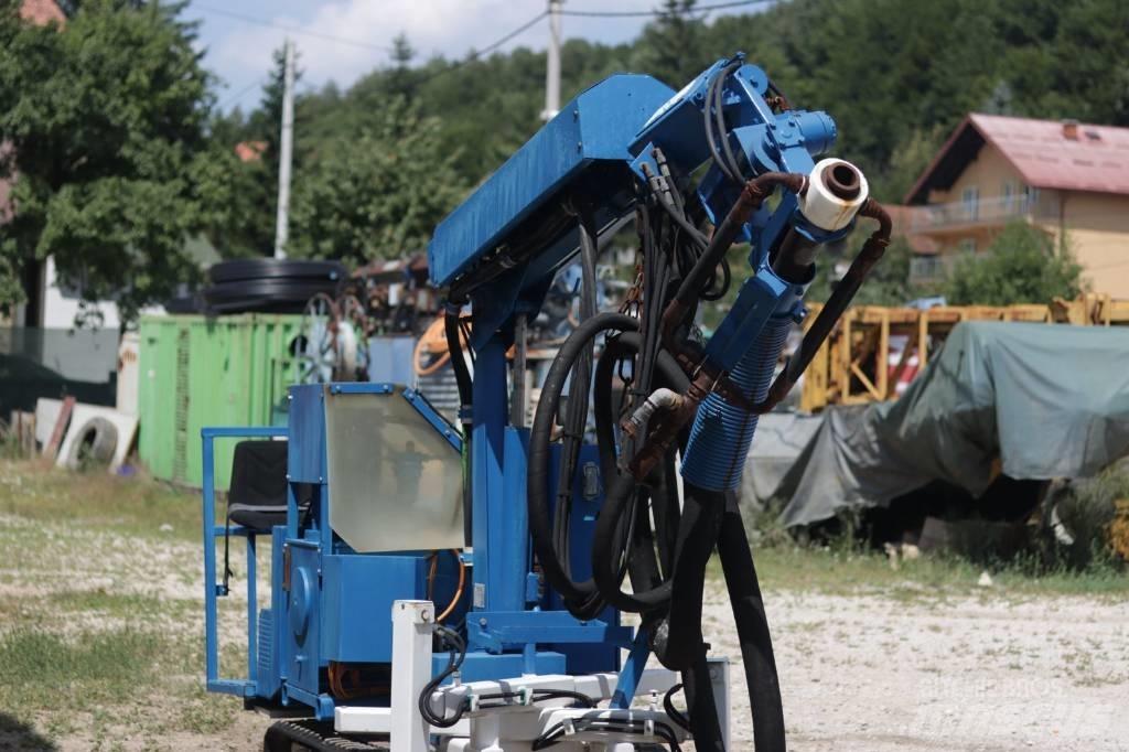 Meyco ORUGA Βραχίονες διανομής σκυροδέματος