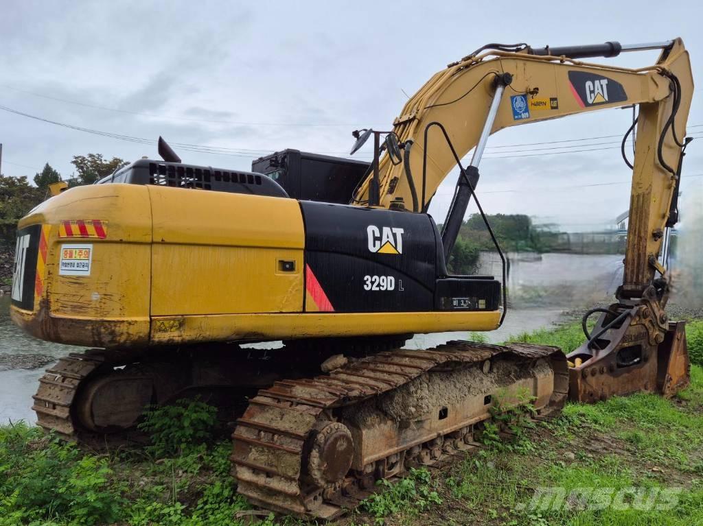 CAT 329 D L Εκσκαφείς με ερπύστριες