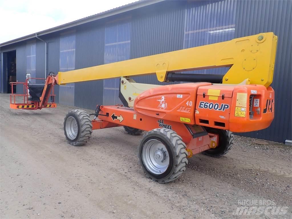 JLG E600JP Ανυψωτήρες με αρθρωτό βραχίονα