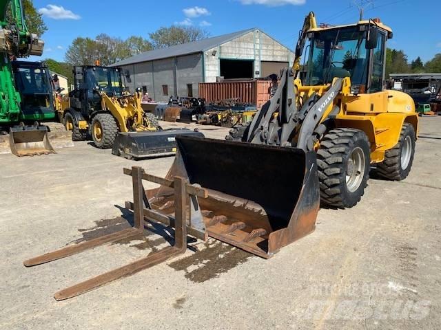 Volvo L 40 B TP Φορτωτές με λάστιχα (Τροχοφόροι)