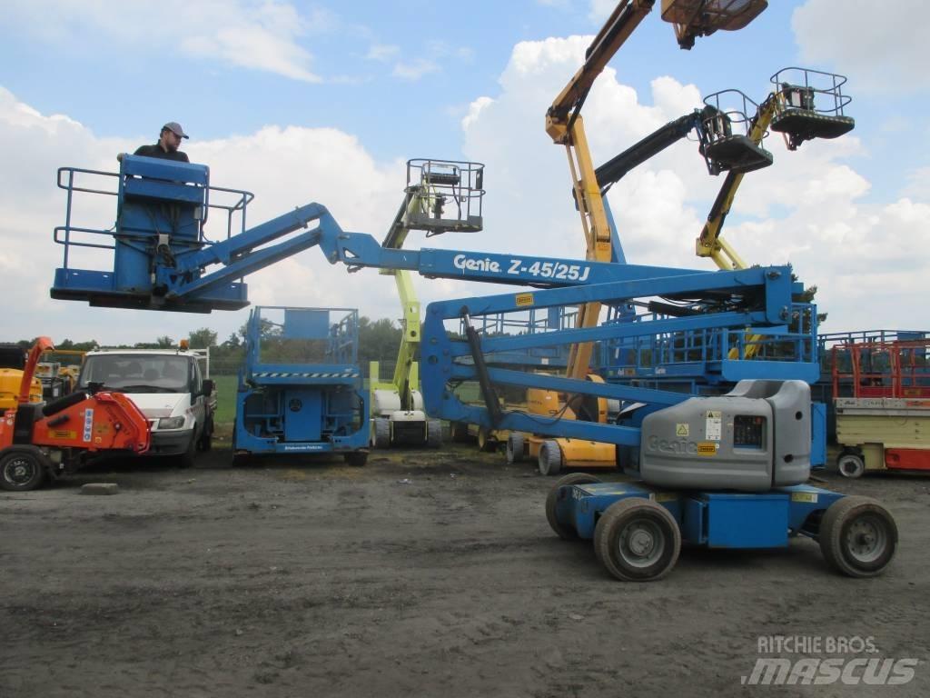 Genie Z 45/25 J DC Ανυψωτήρες με αρθρωτό βραχίονα