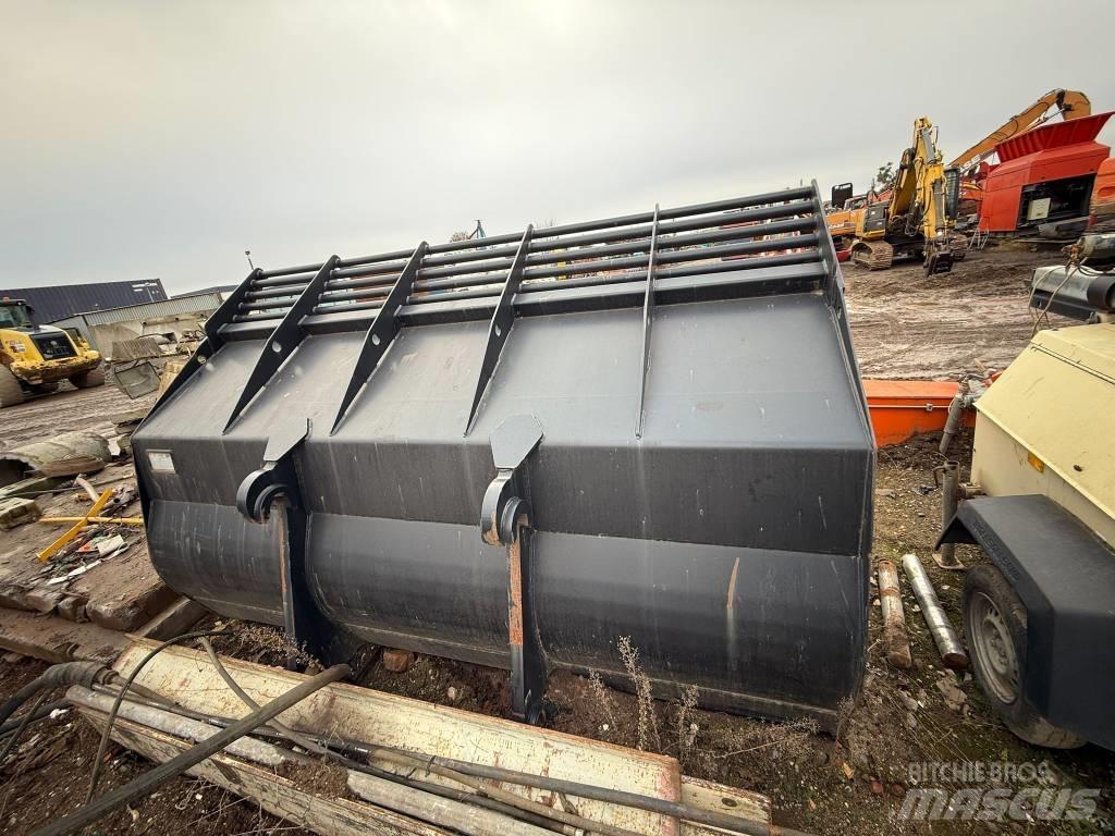 Doosan DL 420-7 Κουβάδες