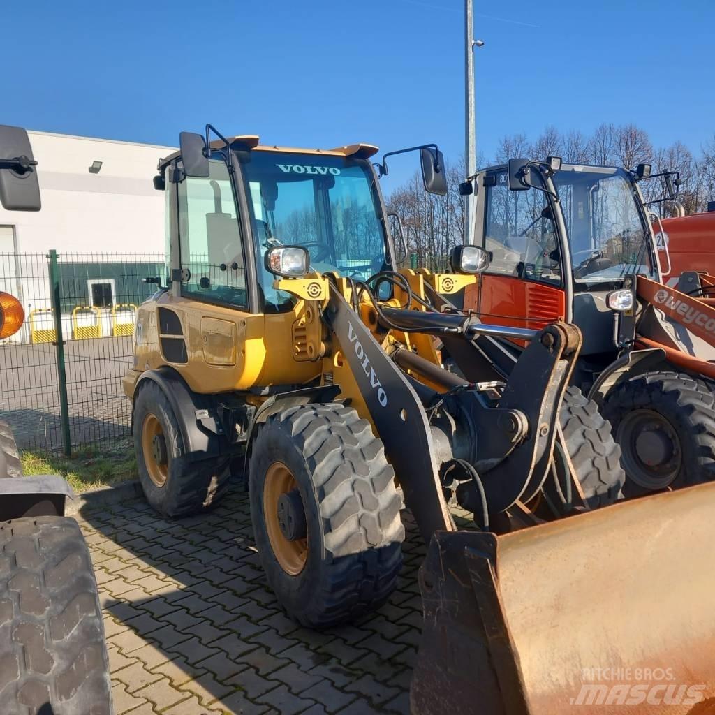 Volvo L 28 F Φορτωτές με λάστιχα (Τροχοφόροι)