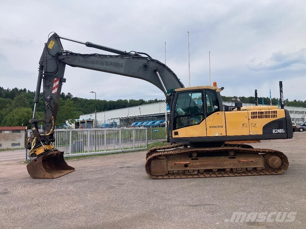Volvo EC 240 C L Εκσκαφείς με ερπύστριες