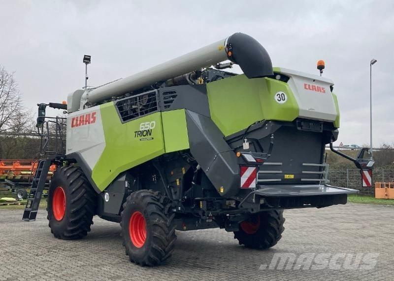 CLAAS TRION 650 Θεριζοαλωνιστικές μηχανές