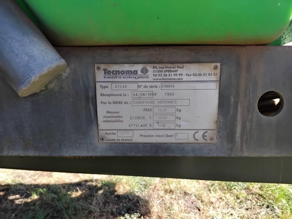 Tecnoma Galaxy Ρυμουλκούμενα ψεκαστικά