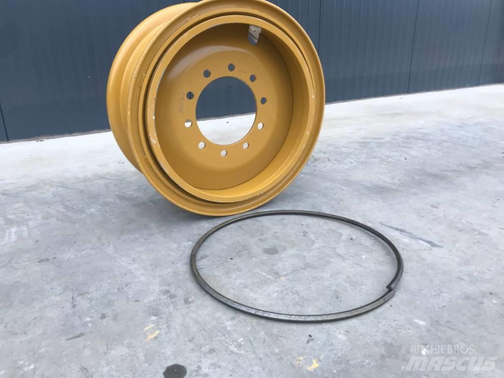CAT 140H Rims Ελαστικά και ζάντες