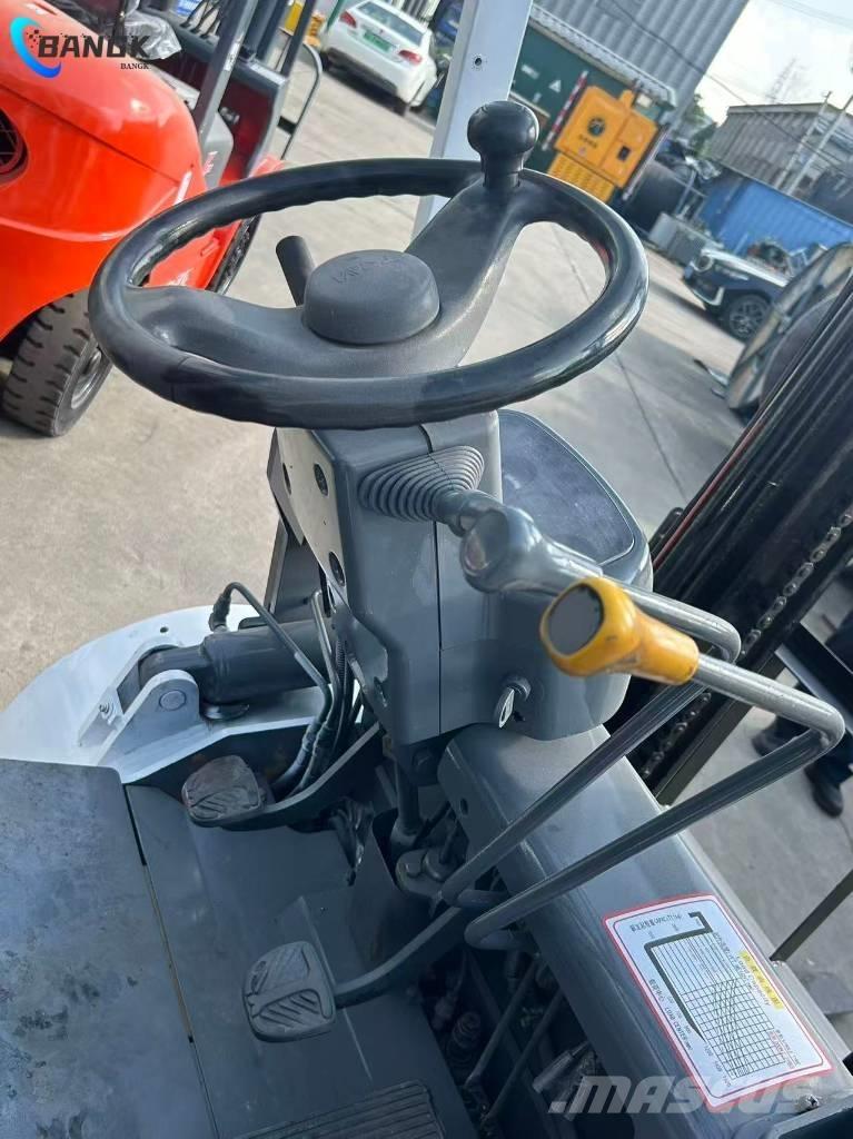 TCM FD35T3C Πετρελαιοκίνητα Κλαρκ