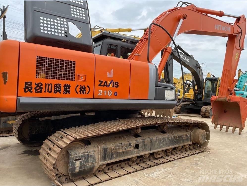 Hitachi zx210 Εκσκαφείς με ερπύστριες