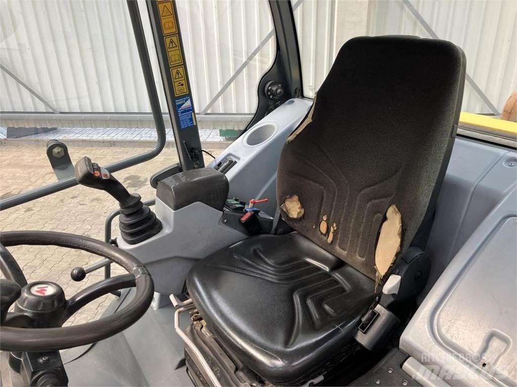 Kramer 680T Συστήματα τηλεχειρισμού για τη γεωργία