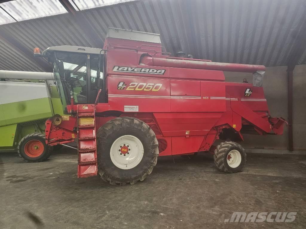 Laverda L2050 Θεριζοαλωνιστικές μηχανές