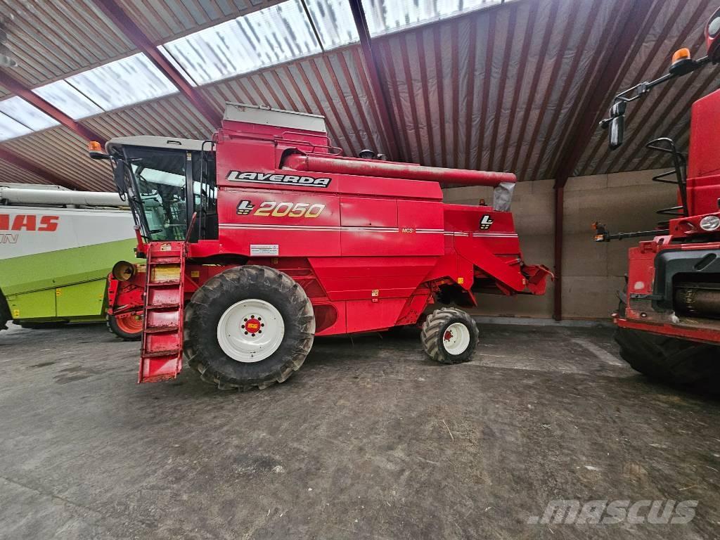 Laverda L2050 Θεριζοαλωνιστικές μηχανές