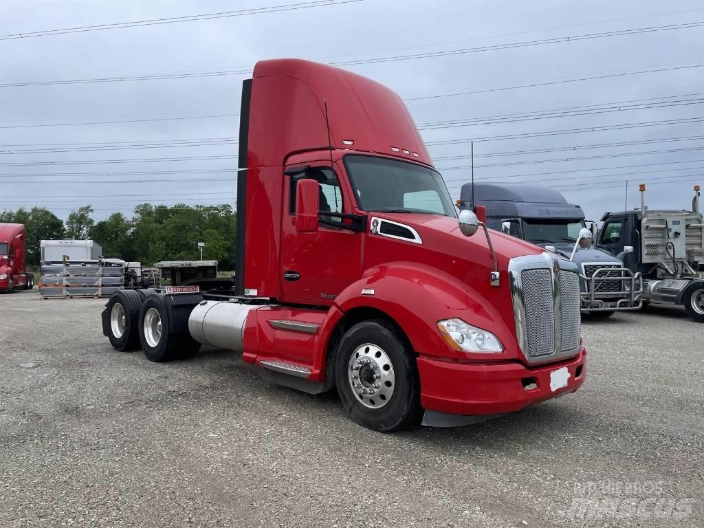 Kenworth T 680 Τράκτορες