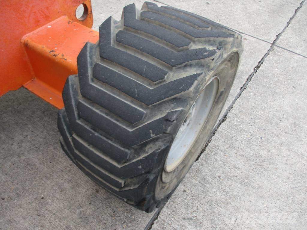 JLG 510 AJ (048) Compact self-propelled boom lifts