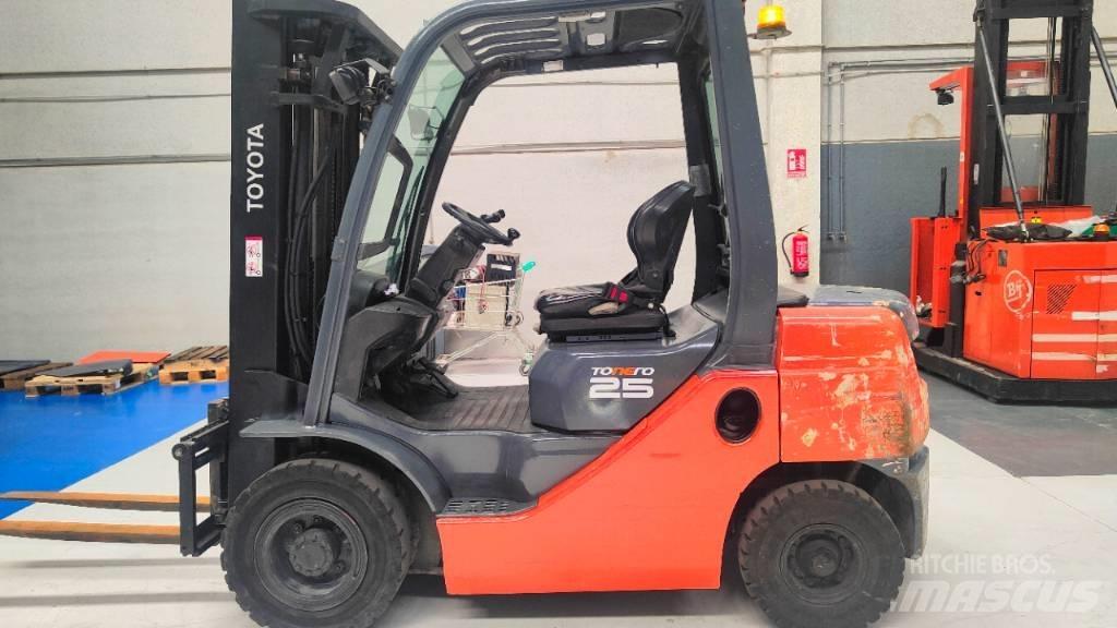 Toyota 52-8 FD F 25 Πετρελαιοκίνητα Κλαρκ