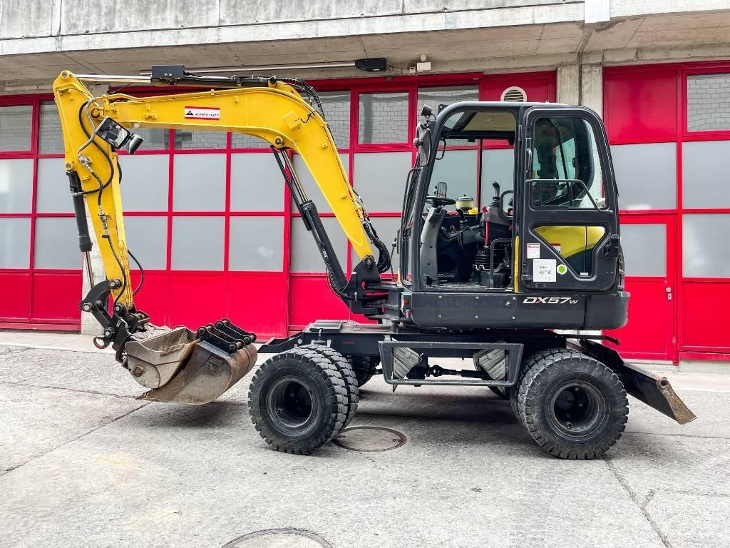 Doosan DX 57 W-5 Εκσκαφείς με τροχούς - λάστιχα