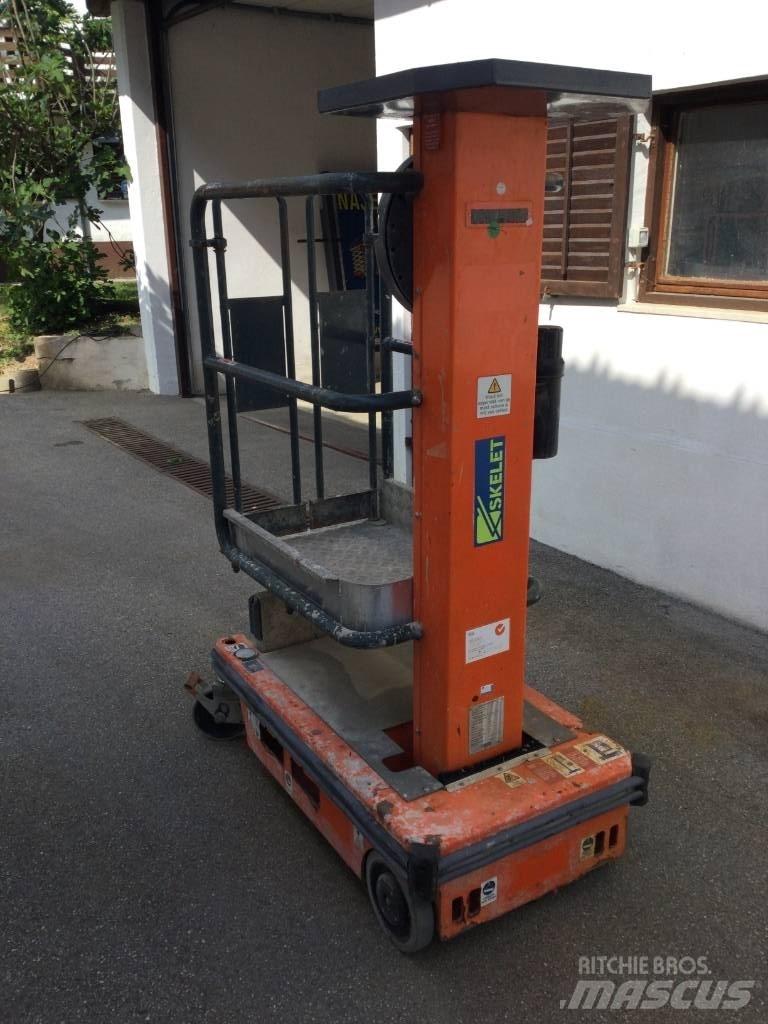 JLG Ecolift 50 Ανυψωτήρες με κατακόρυφους πυλώνες