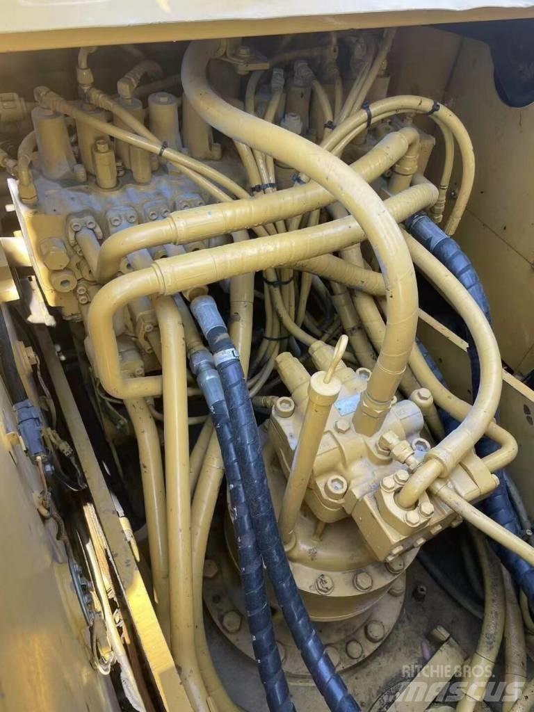 CAT 325 C Εκσκαφείς με ερπύστριες