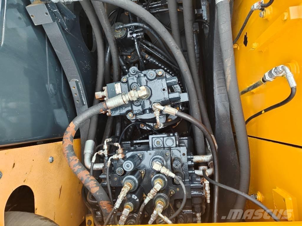 Hyundai R210W-9 Εκσκαφείς με τροχούς - λάστιχα