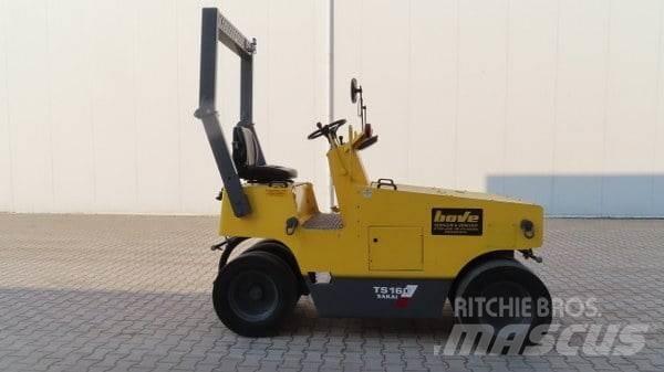 Sakai TS 160 Κύλινδροι με επίσωτρα με αέρα