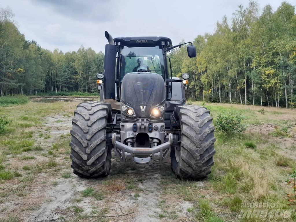 Valtra S 354 Τρακτέρ
