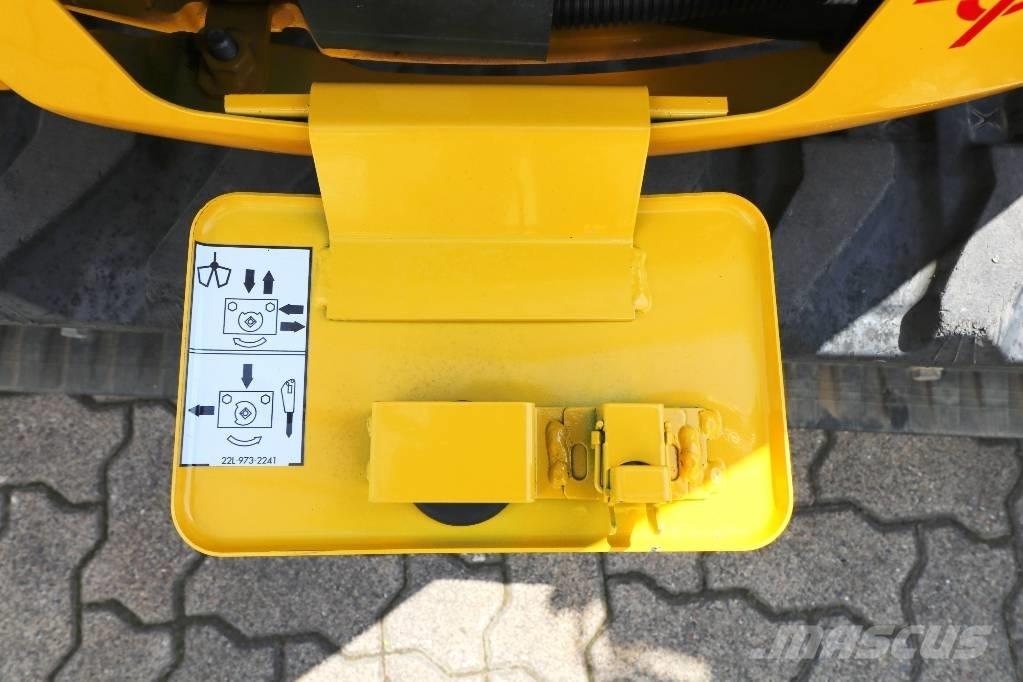 Komatsu PC 25 MR5 Εκσκαφάκι (διαβολάκι) < 7t