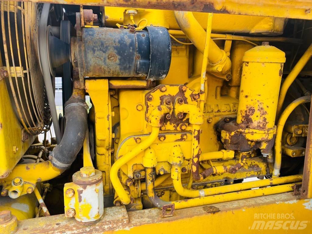 CAT 922 B Φορτωτές με λάστιχα (Τροχοφόροι)
