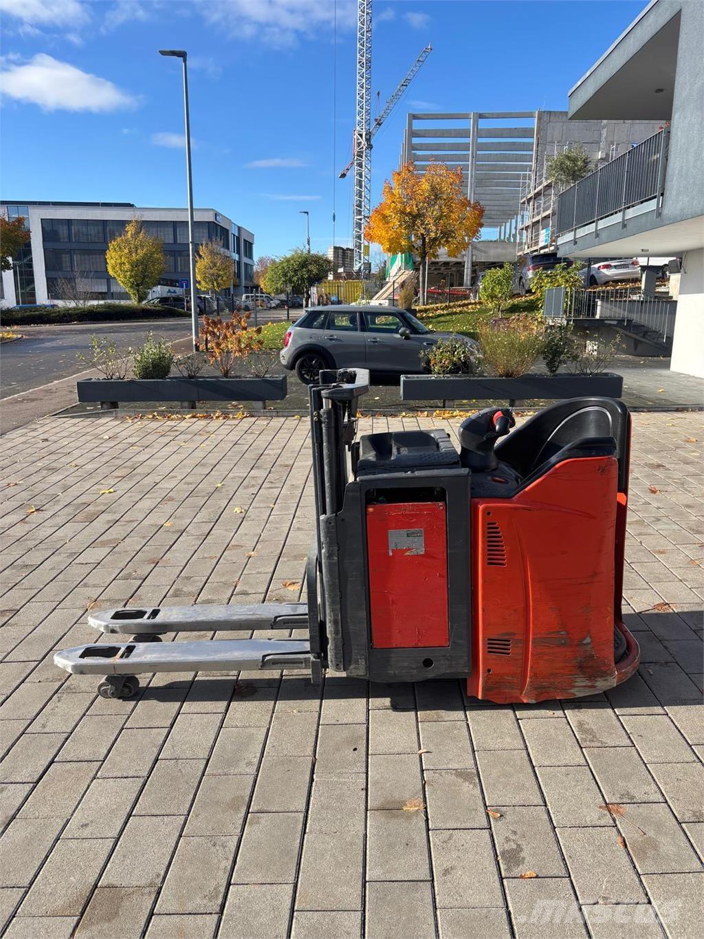 Linde L12 LHP SP Ηλεκτρικά παλετοφόρα με ιστό